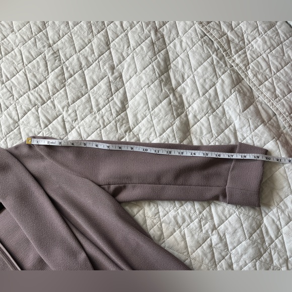 Aritzia Wilfred Chevalier blazer - size 2 - Picture 9 of 10